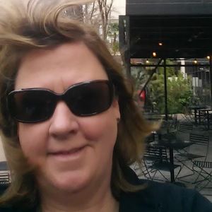 Meet your Posher, Constance